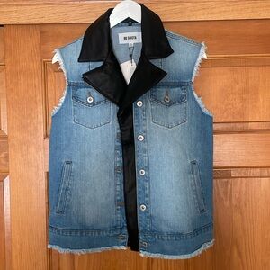 BB Dakota Denim Leather Vest Distressed Women’s S NWT. Detachable collar.